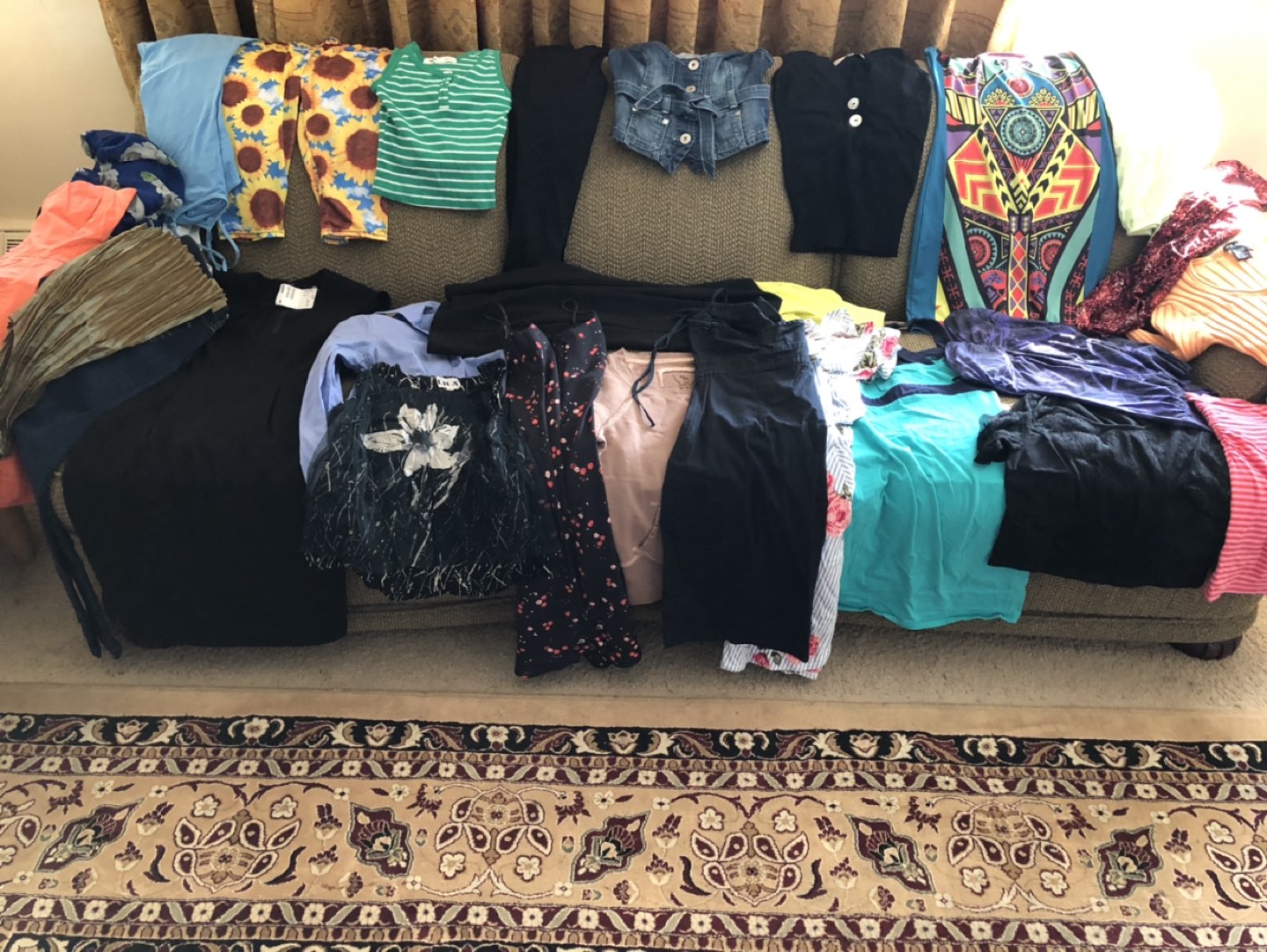 Girls wear. Age 7-9 years Free