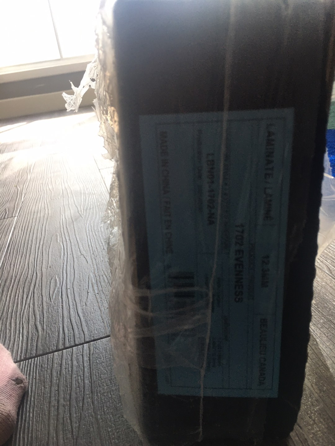 Laminate flooring - photo 3
