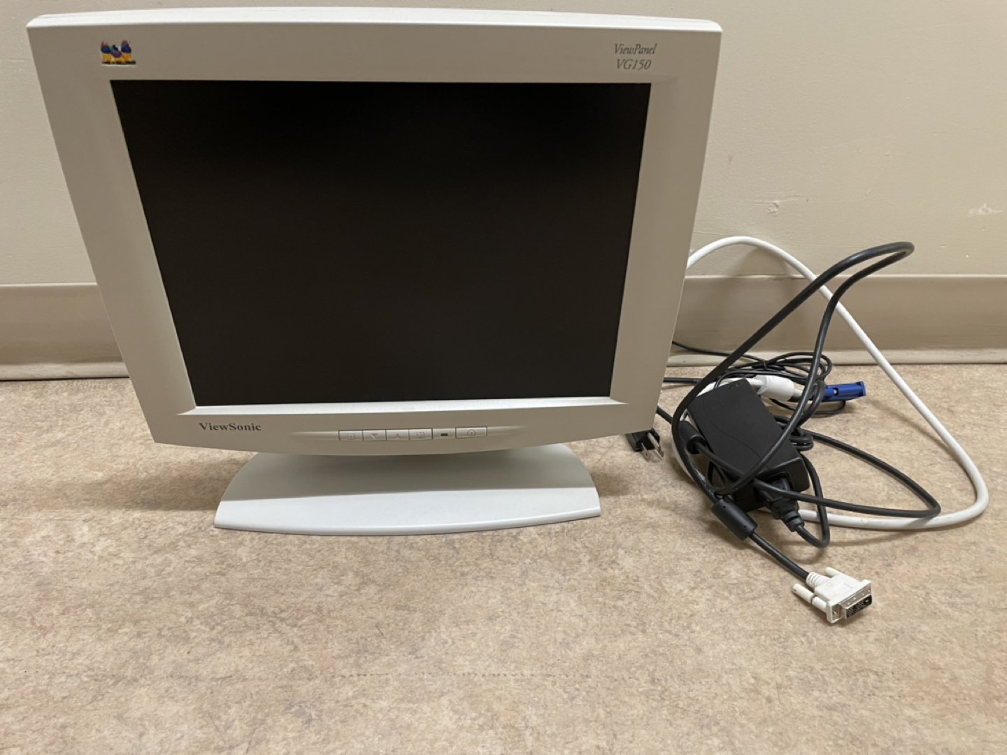 Viewsonic  15” LCD monitor #freecycle thumbnail