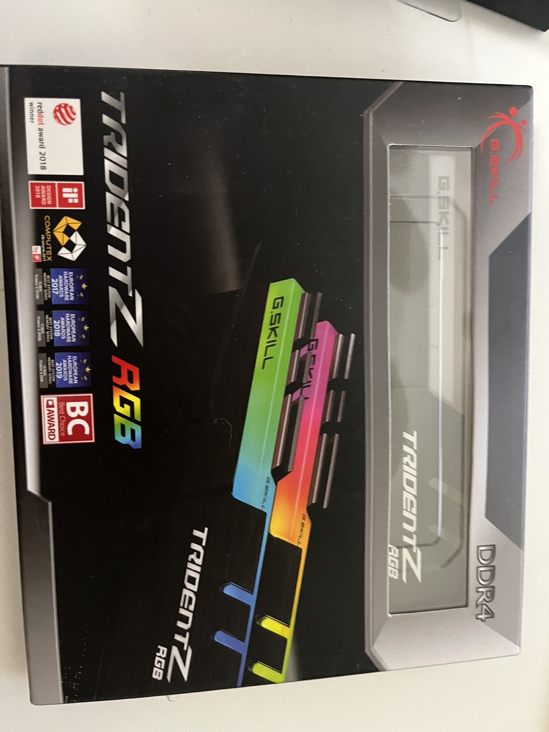 G.skill tridentz rgb f4•3600c16d•32gtzrc