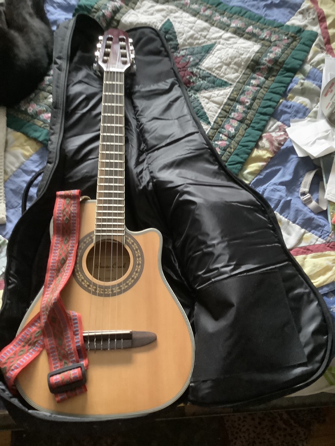 Beaver Creek Travel Guitar