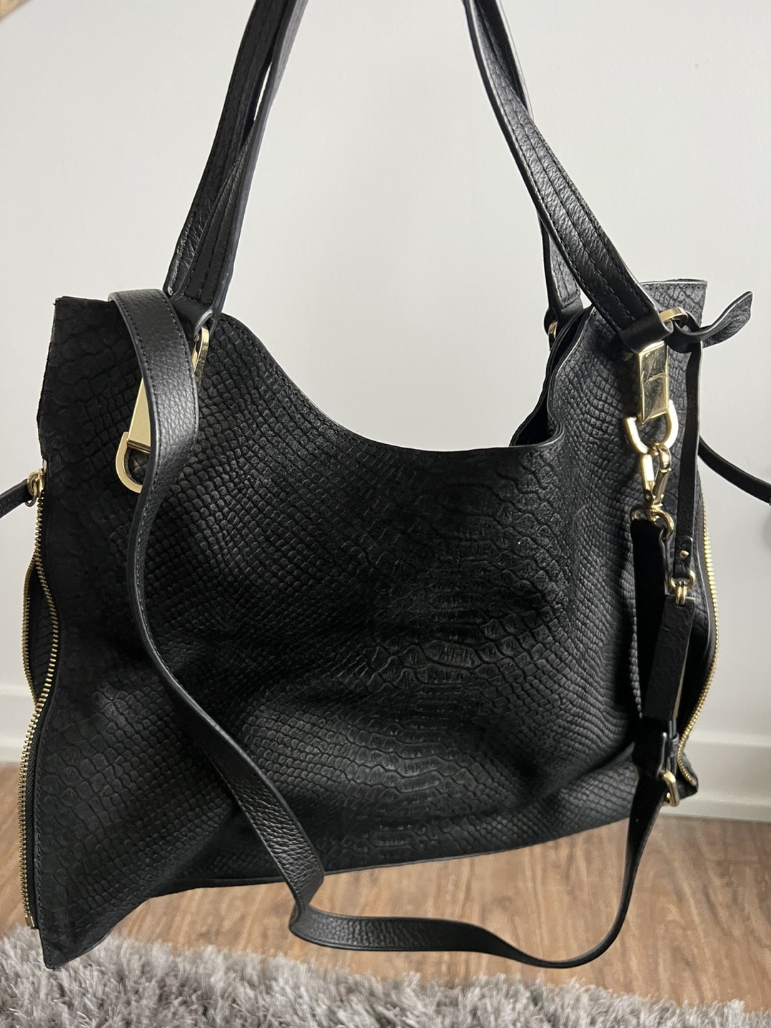 Vince Camuto purse - photo 3