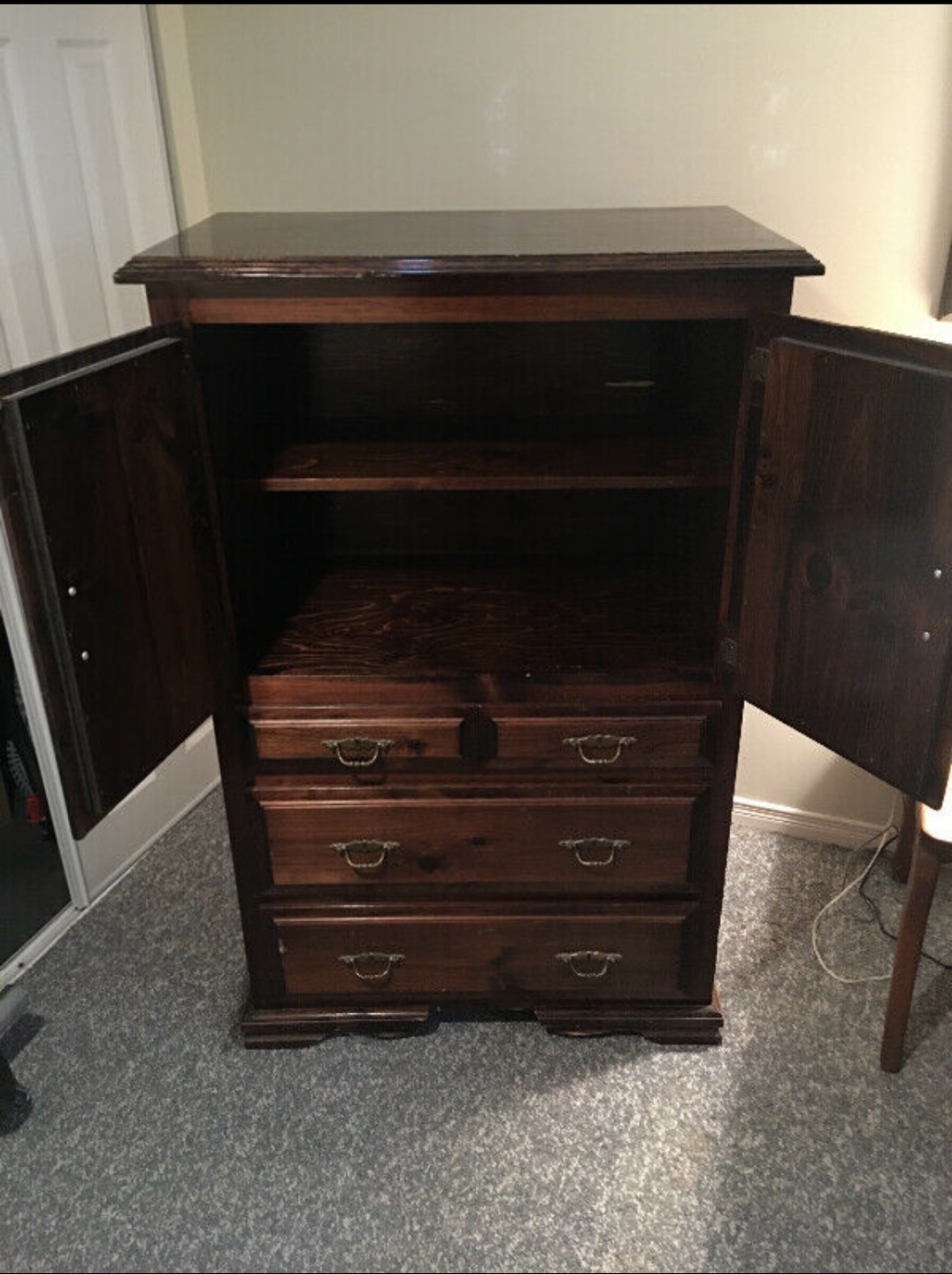 VINTAGE SOLID PINE DRESSER FOR SALE!!