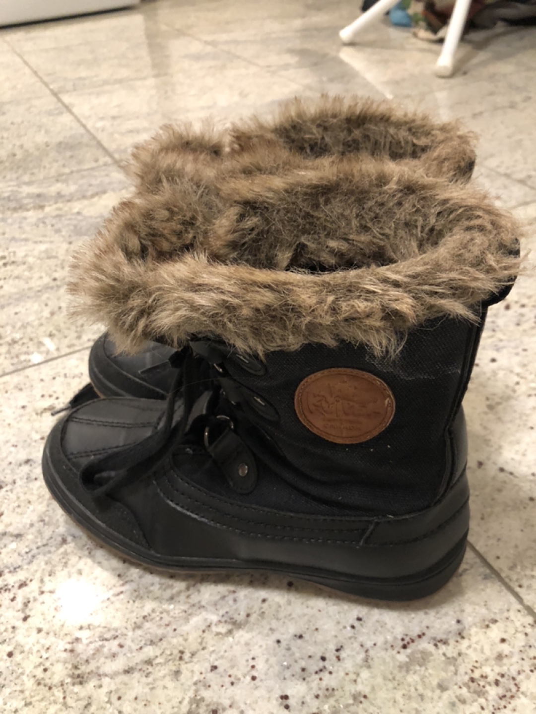 Ladies Fur Lined Black Boots size 7 thumbnail