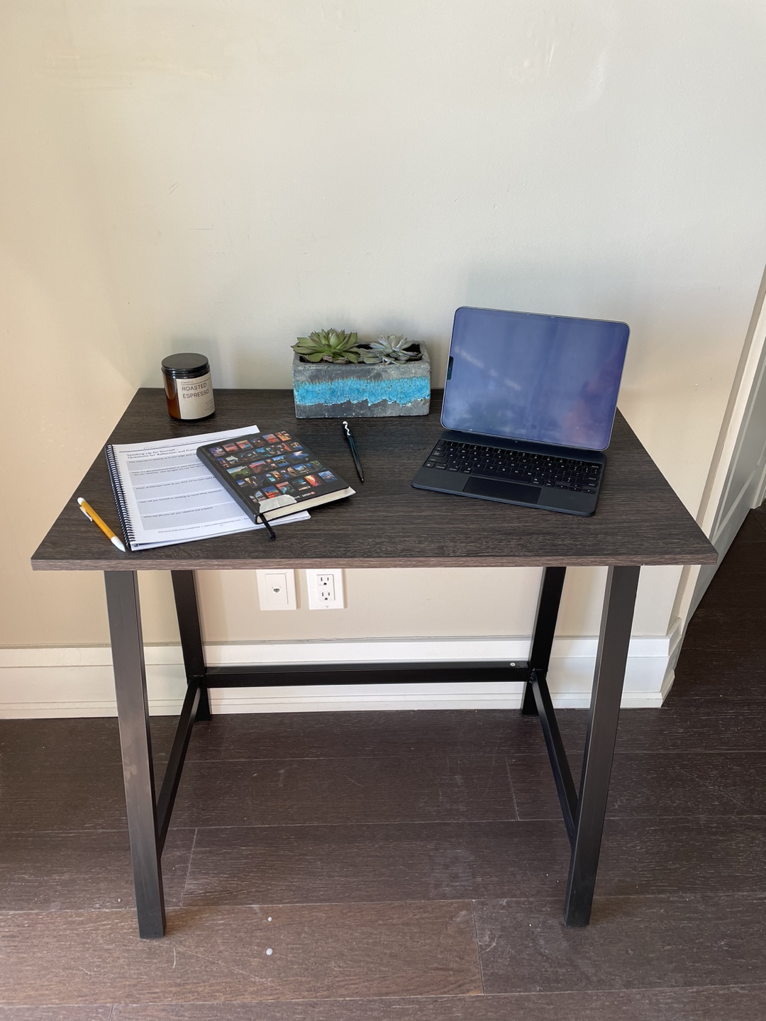 Desk with Metal Frame - photo 2