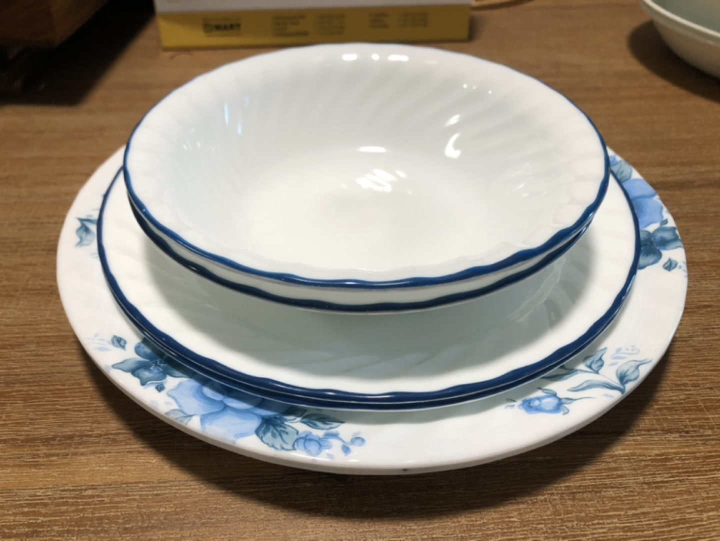 Corelle Dishware thumbnail