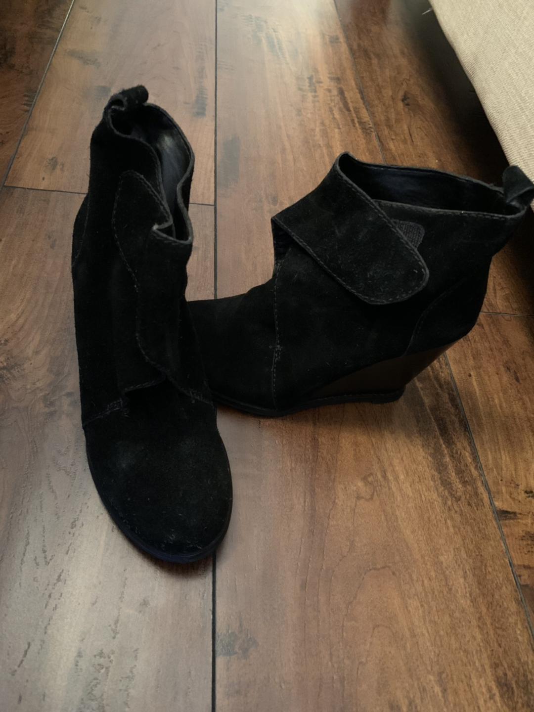 Suede never worn