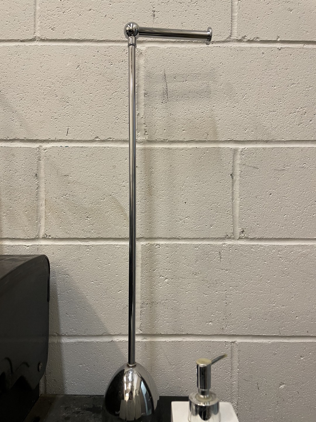 #FREECYCLE - Toilet Paper Stand thumbnail