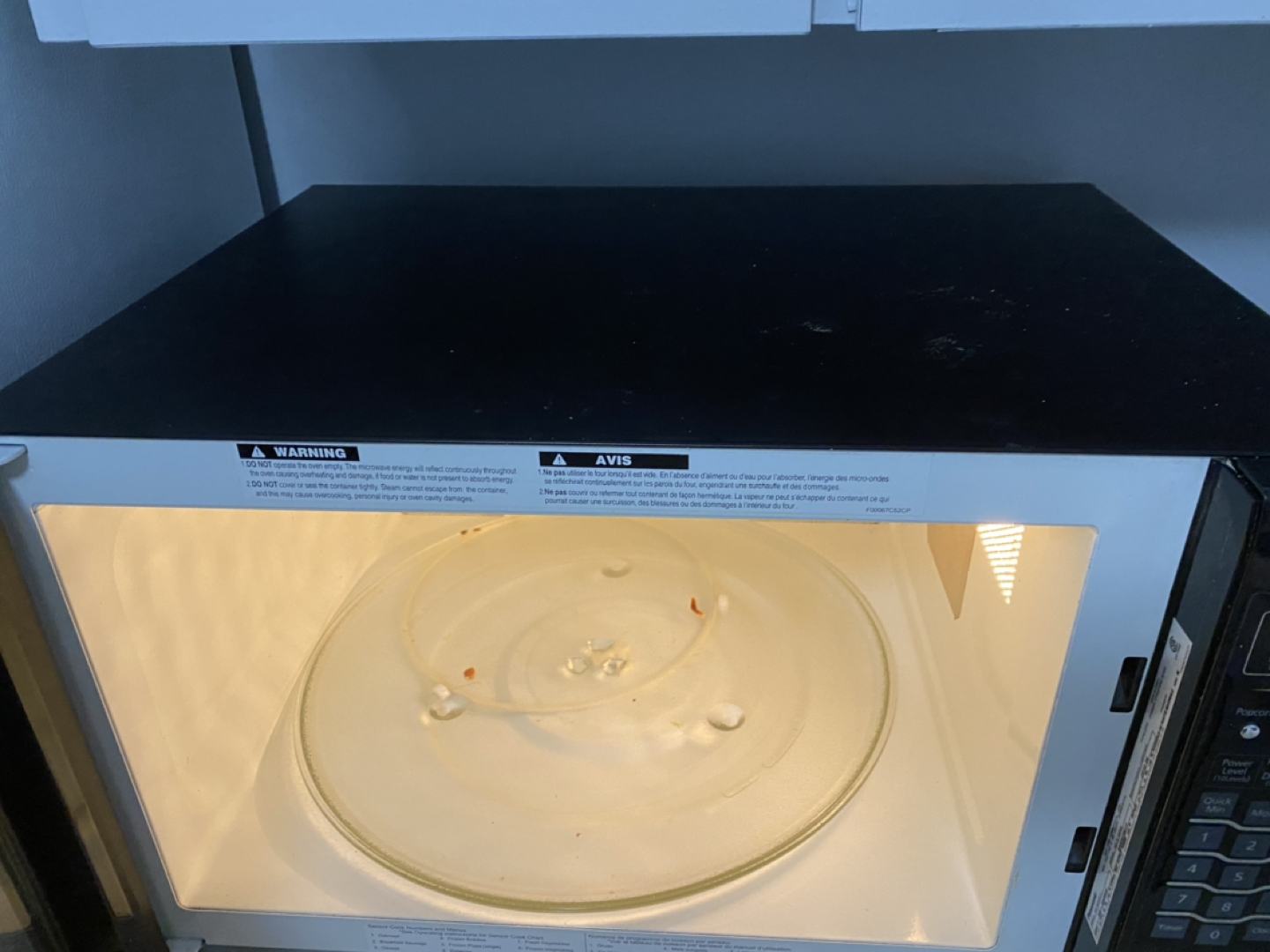 Large Microwave - From Panasonic - photo 3