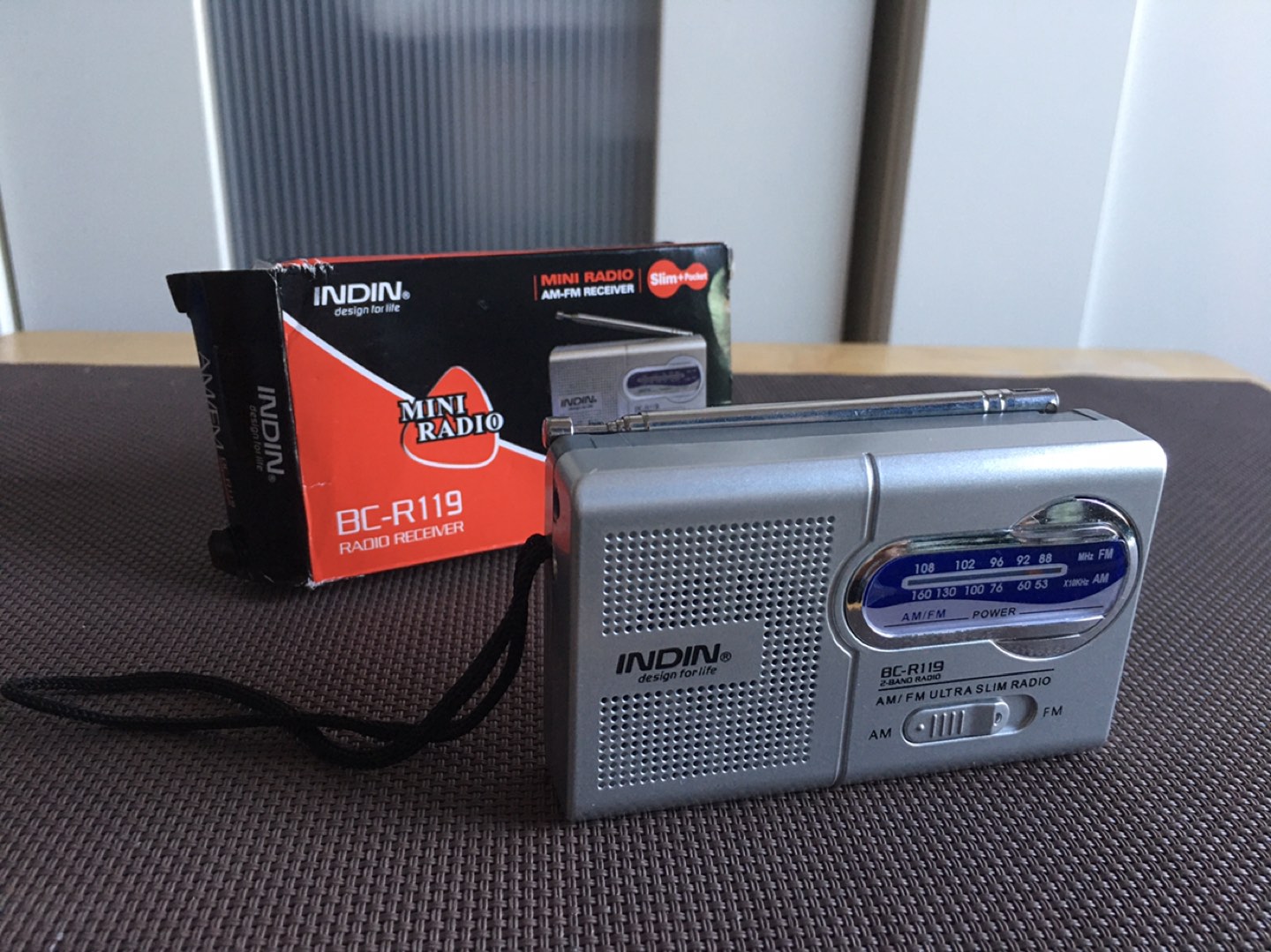 INDIN BC-R119 Portable Mini Pocket Digital AM FM Radio