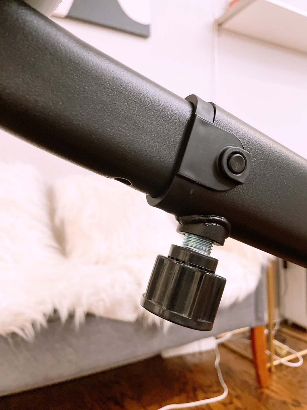 DB Method - kardashian's fave squat machine (+ dream mat!) image indicator(5)