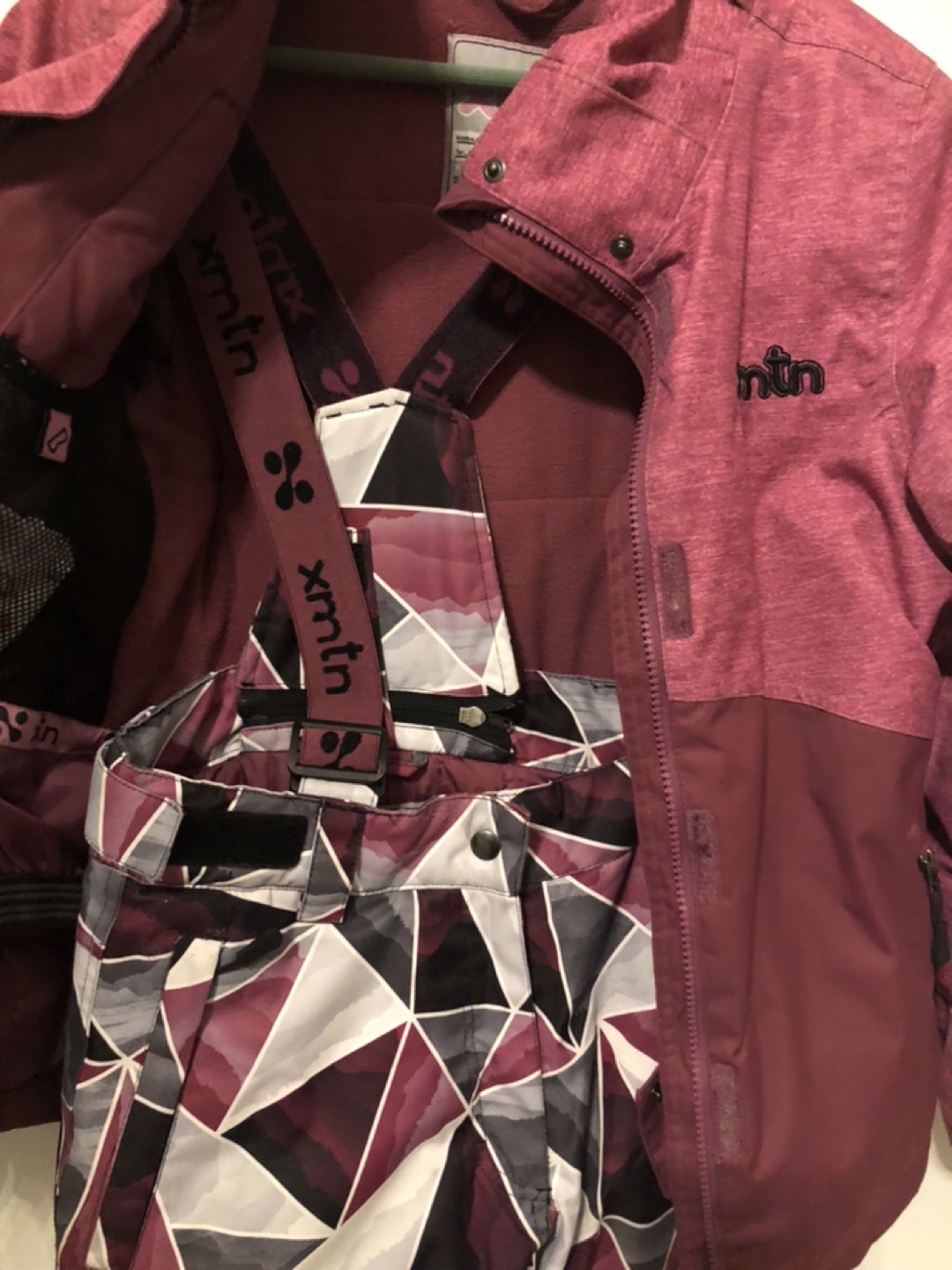 Girls 2pc Snowsuit size 10/12 thumbnail