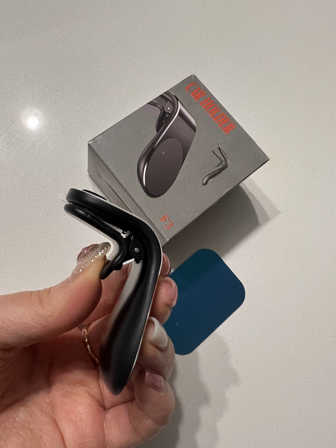 Cell phone magnet mount for car vent - photo 2