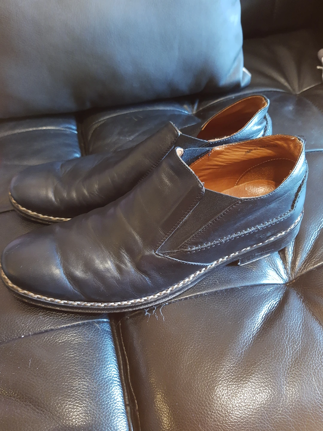 John Varvatos Black dress shoes size10.5 image indicator(5)