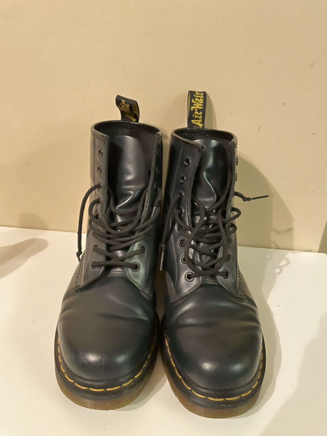 Men’s Dr.martens Navy Shiny Sz US9 thumbnail