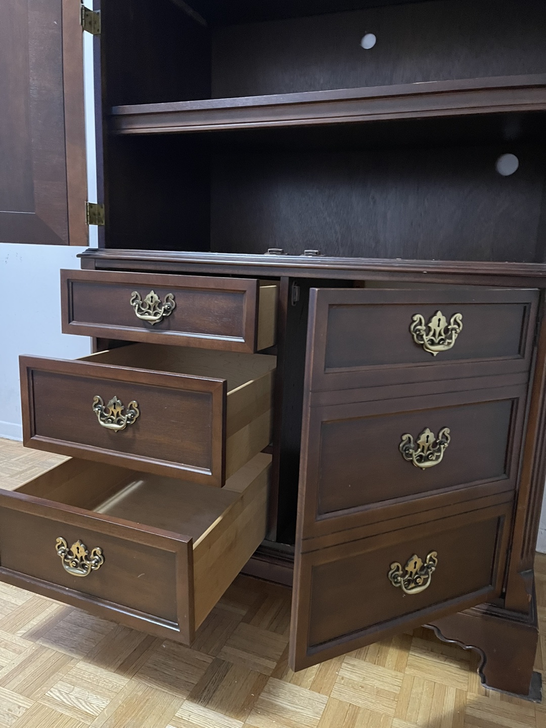 Hardwood Wardrobe - photo 3