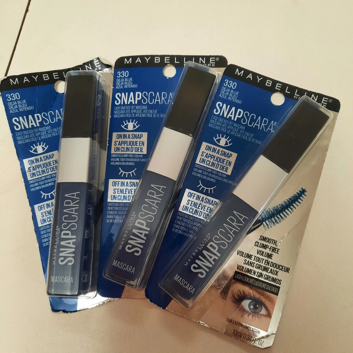 3 x BUNDLE!! Maybelline Electric Blue Mascara! BRAND NEW thumbnail
