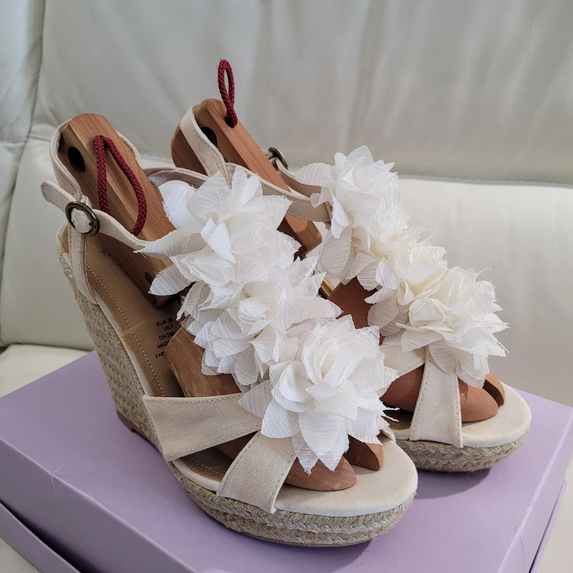 NEW H & M Espadrille wedges white thumbnail