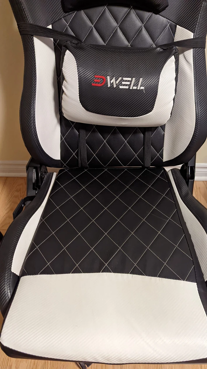 large gaming chair - photo 3
