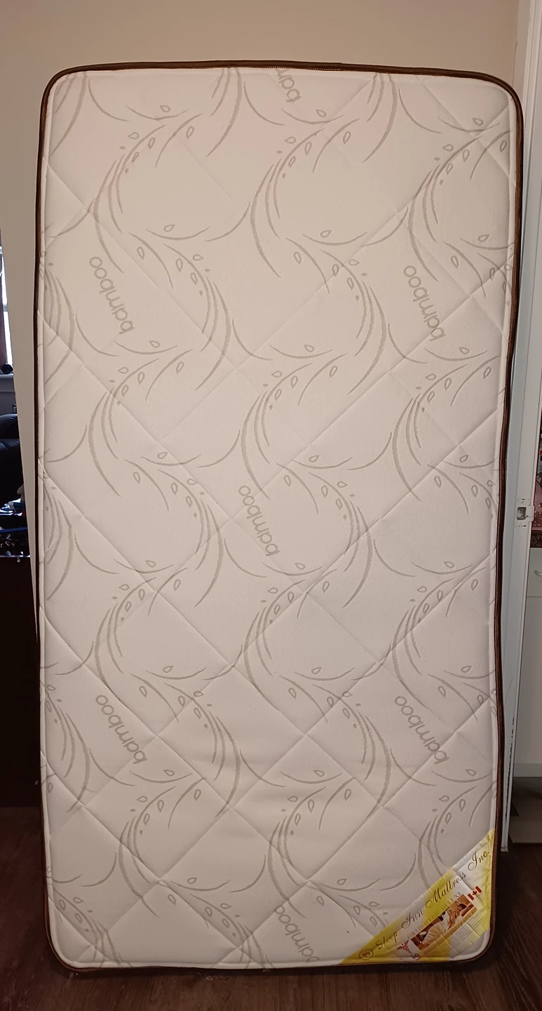 Twin Bed Excellent Condition 🥇(Complete Set)