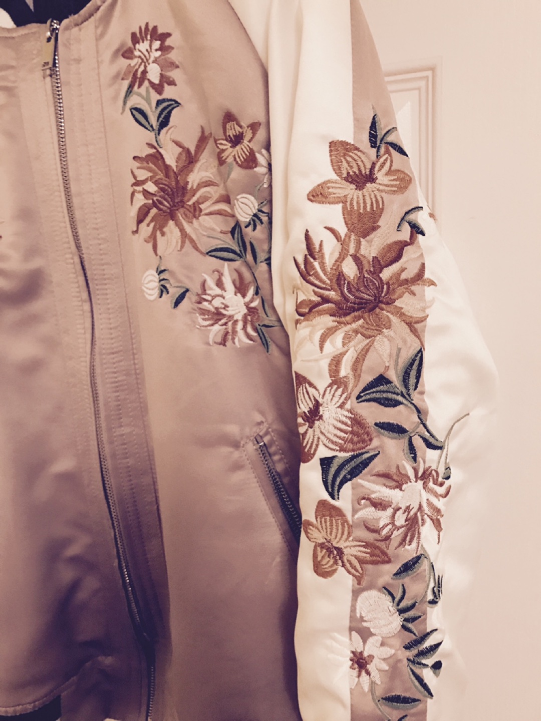 Forever21 Satin Bomber Jacket - photo 2