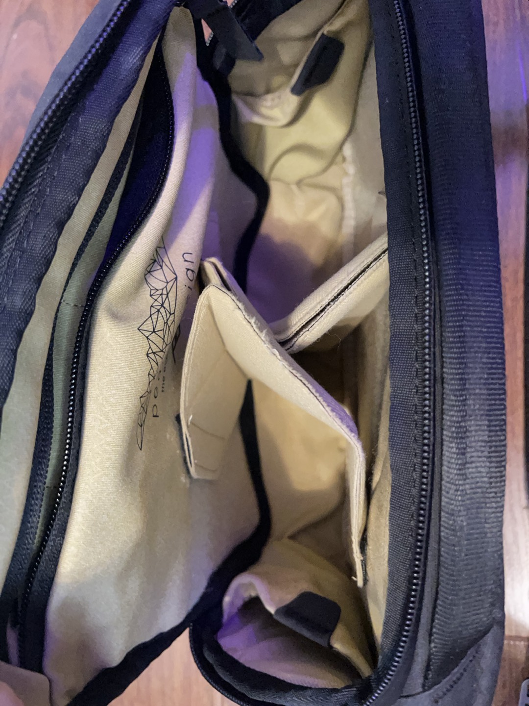 Peak Design 5L waterproof Sling camera bag - photo 4