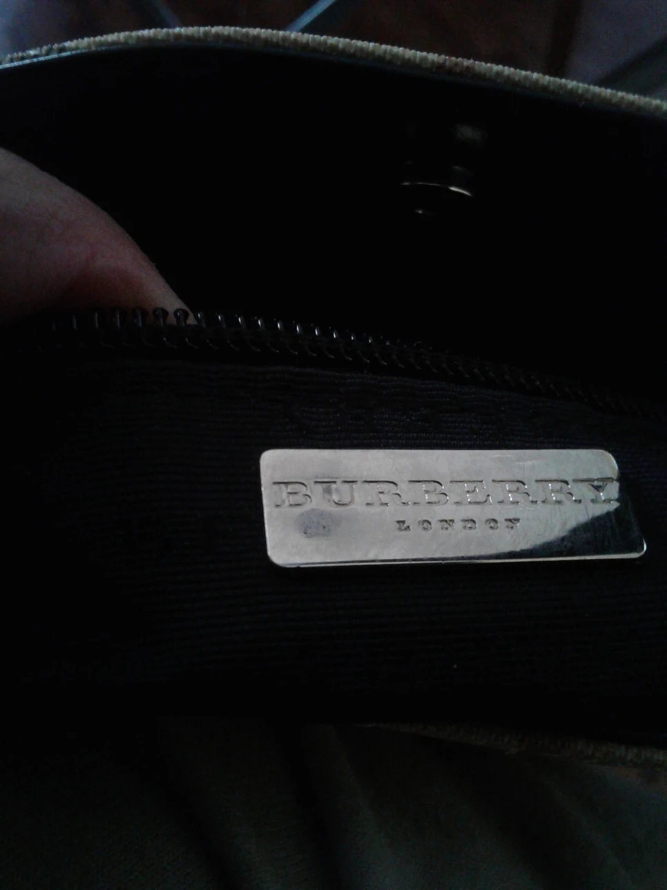Burberry small purse OBO - photo 3
