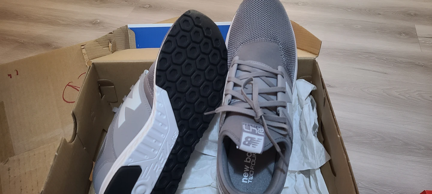 NEW BALANCE 247 CLASSIC - photo 2