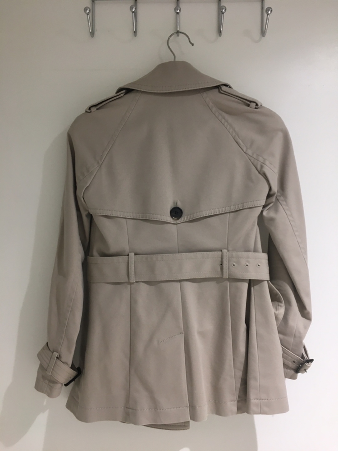 Club Monaco Rain Jacket - XS image indicator(2)