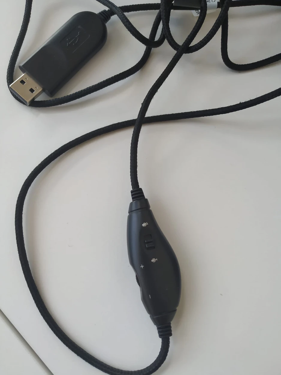 Headphones #freecycle thumbnail