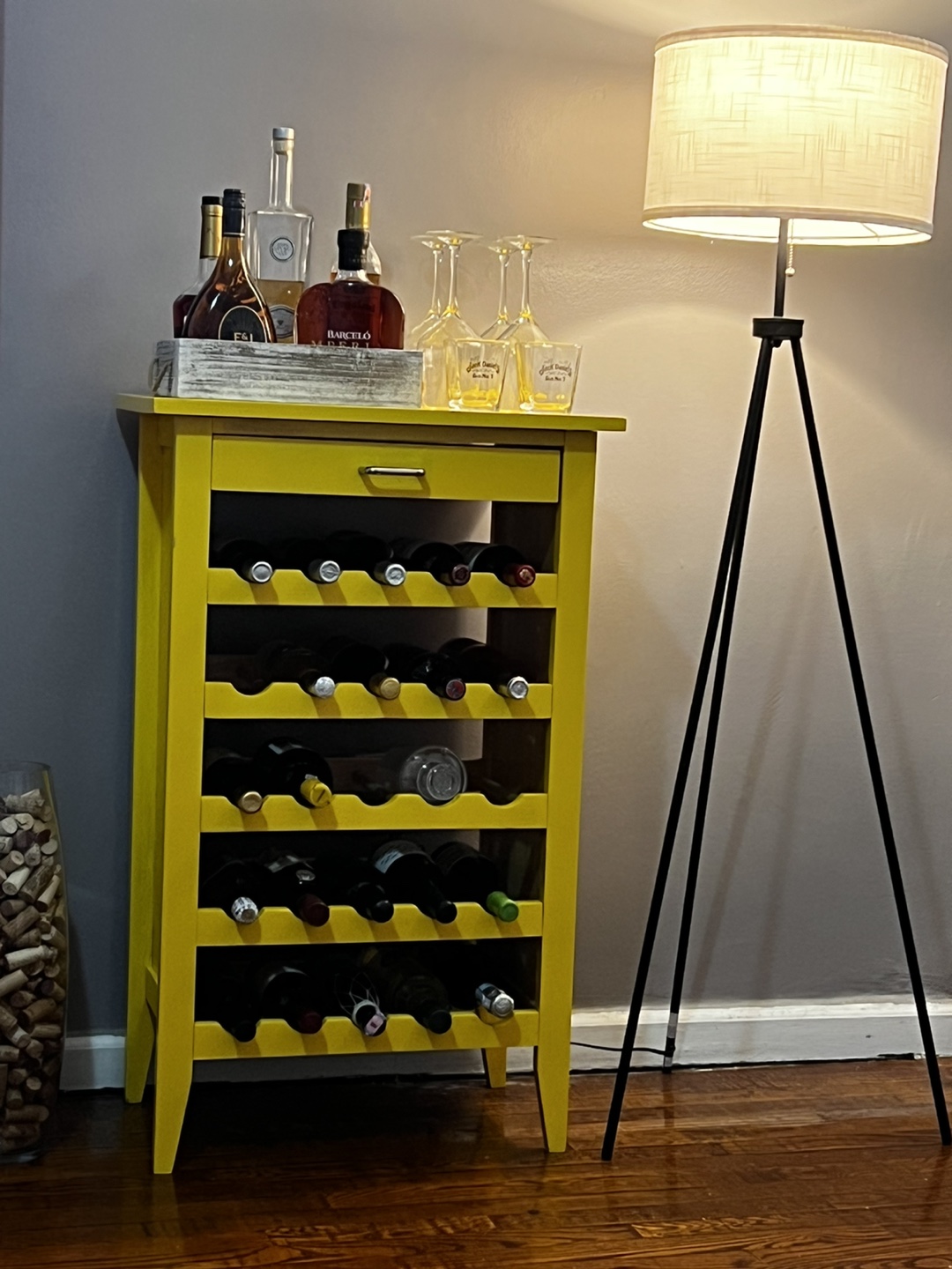 Wine cabinet