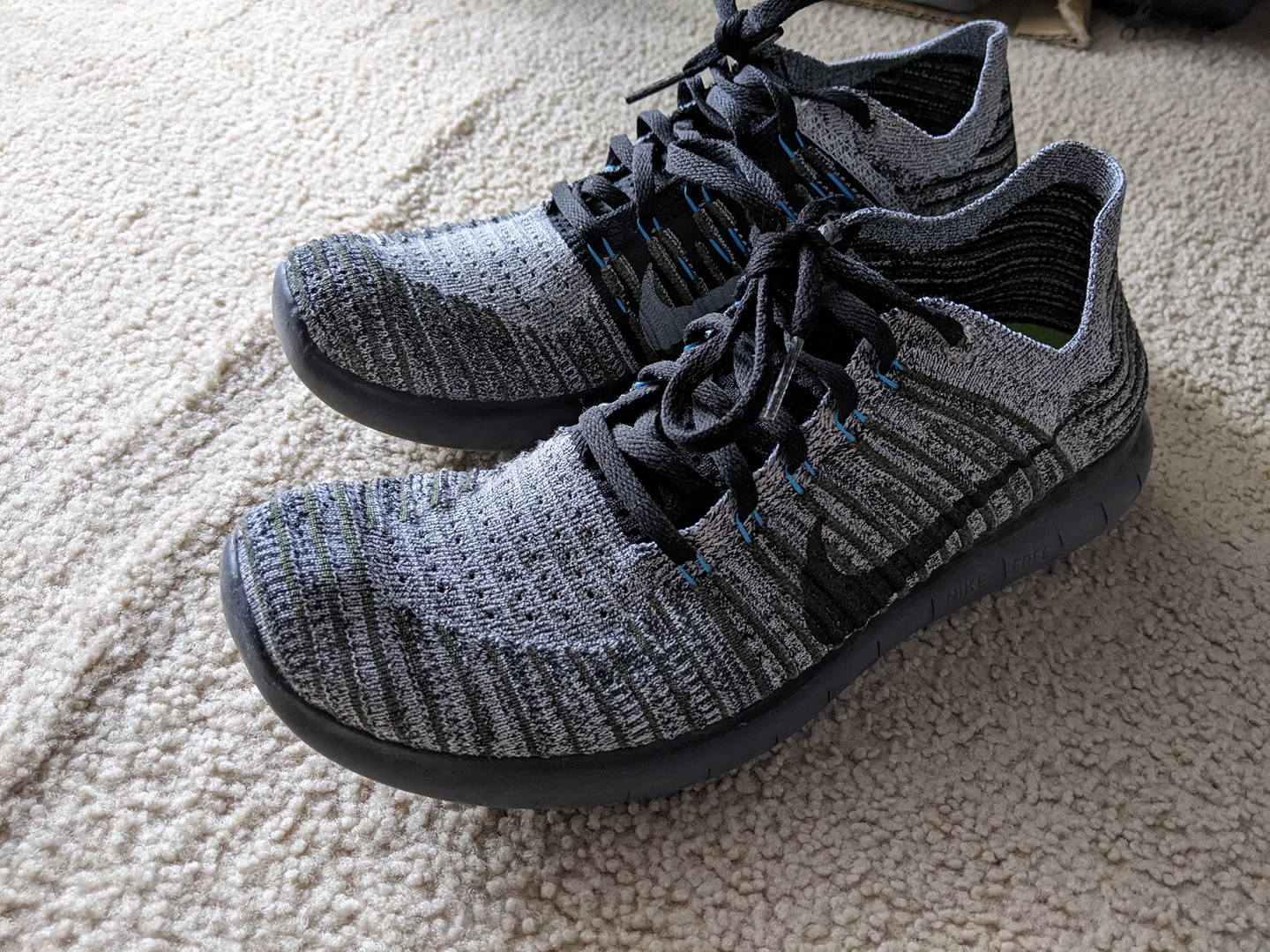 Men Nike Running Shoes