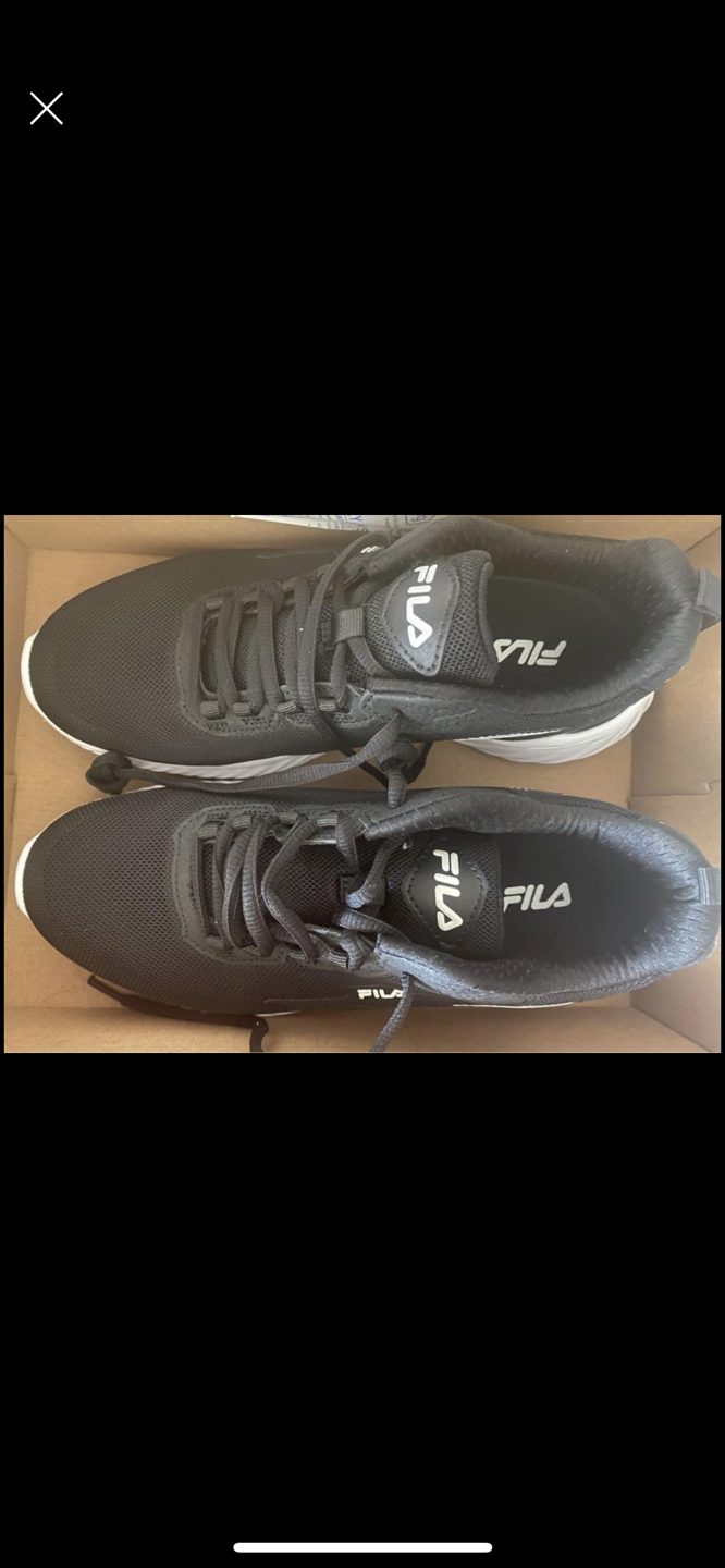 Fila mens running shoes