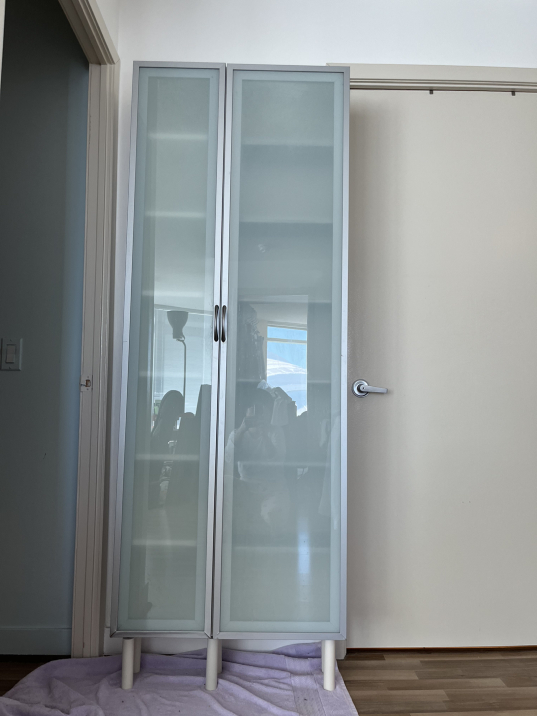 IKEA glass door cabinets thumbnail