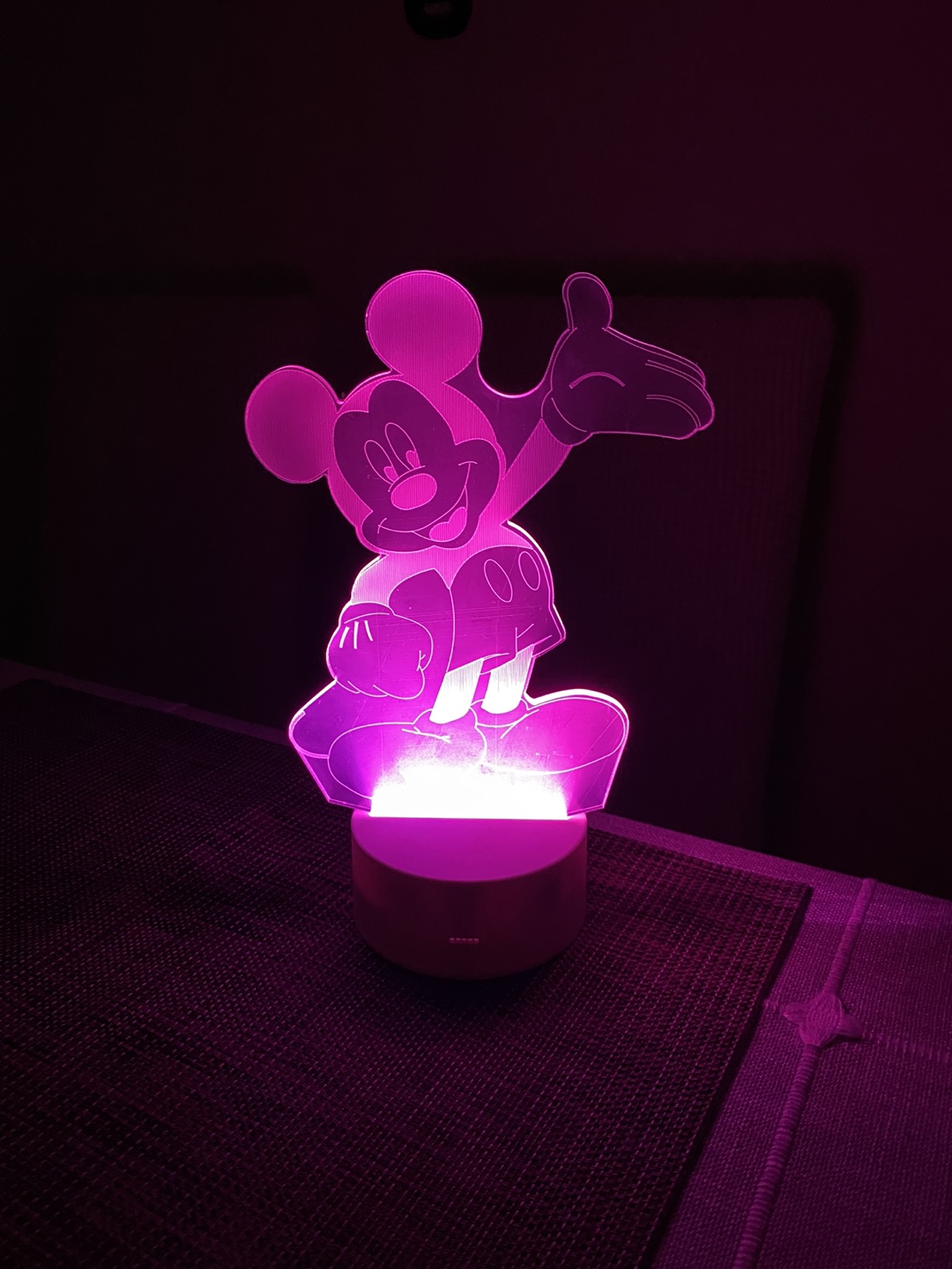 Mickey Mouse nightlight with 3 colours! - photo 2