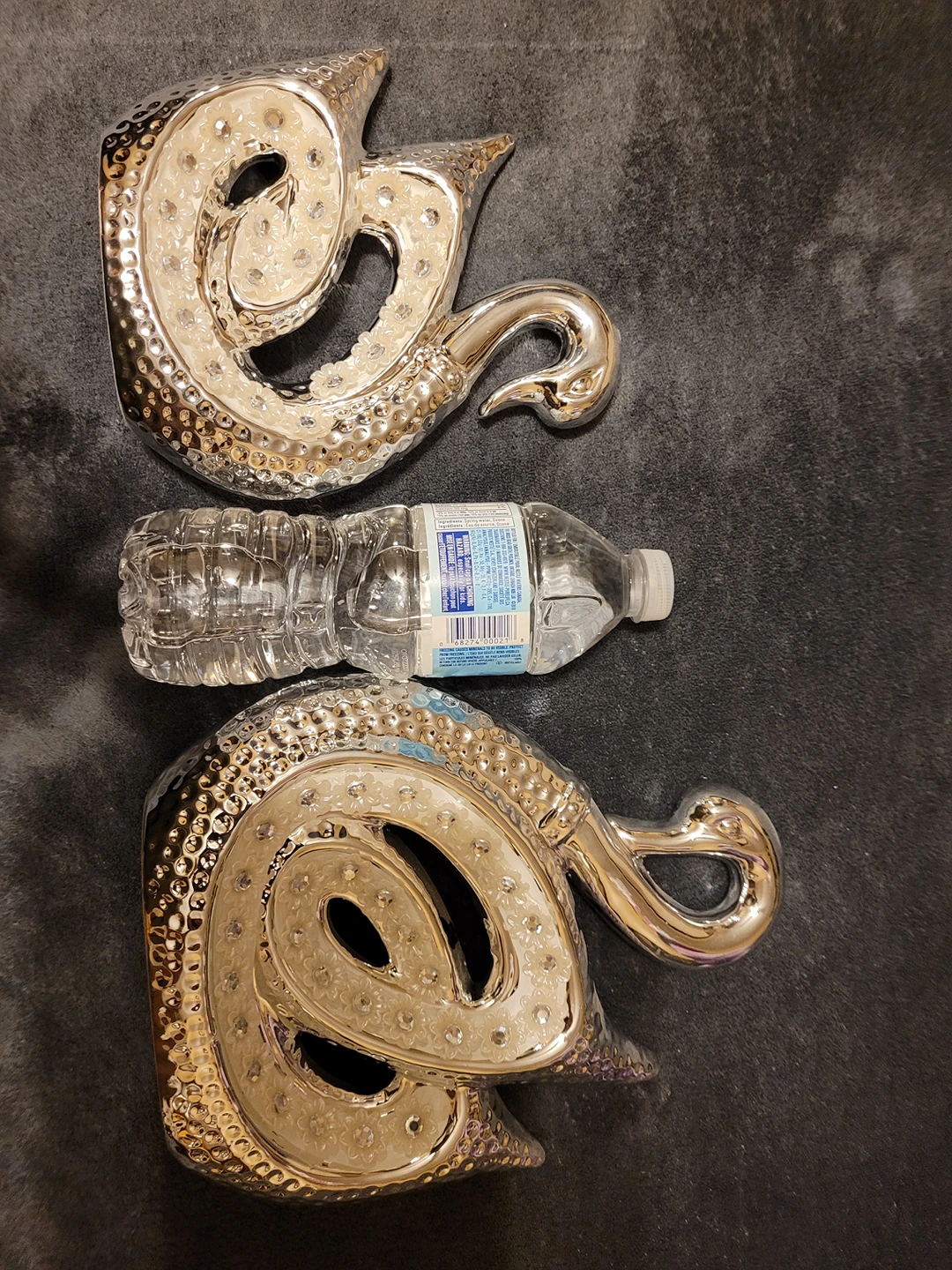 Swan figures