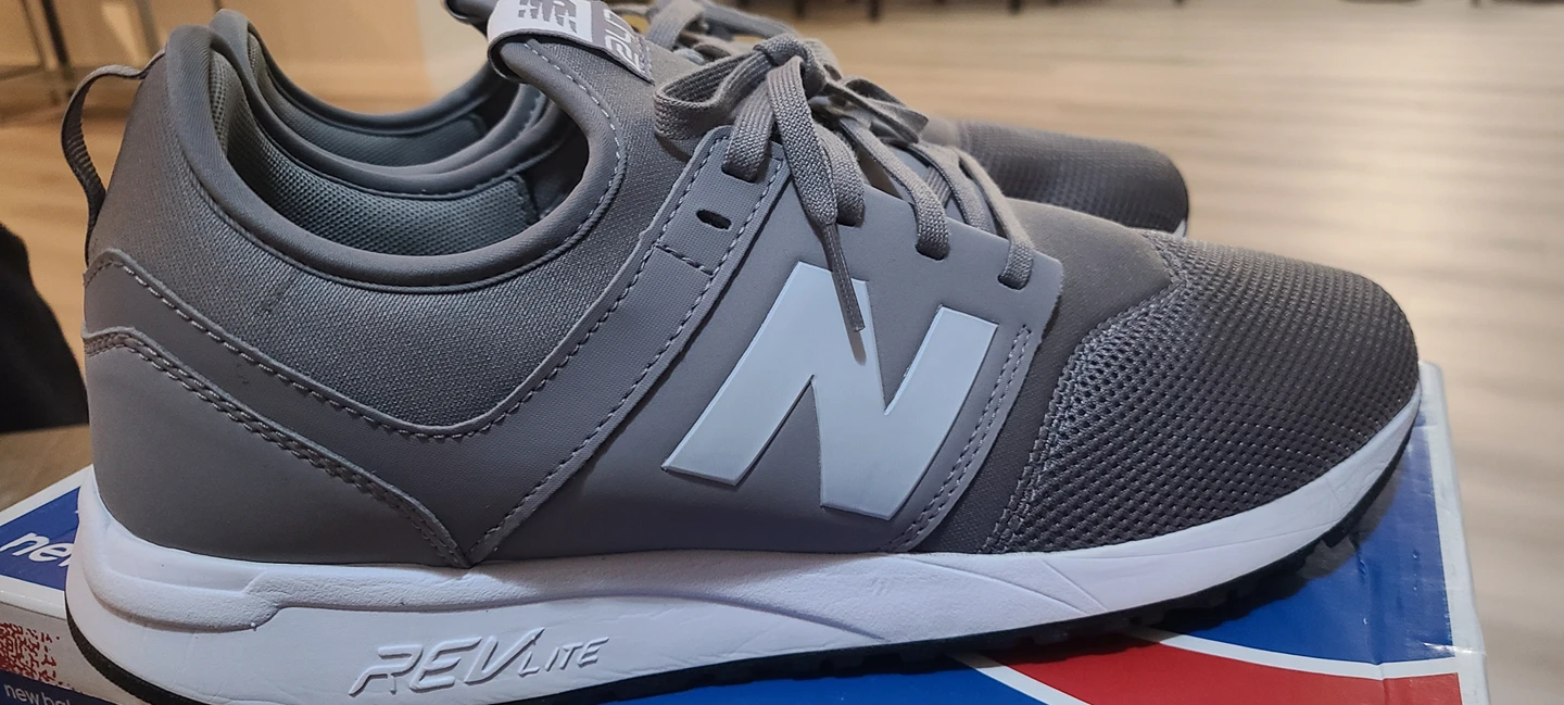 NEW BALANCE 247 CLASSIC