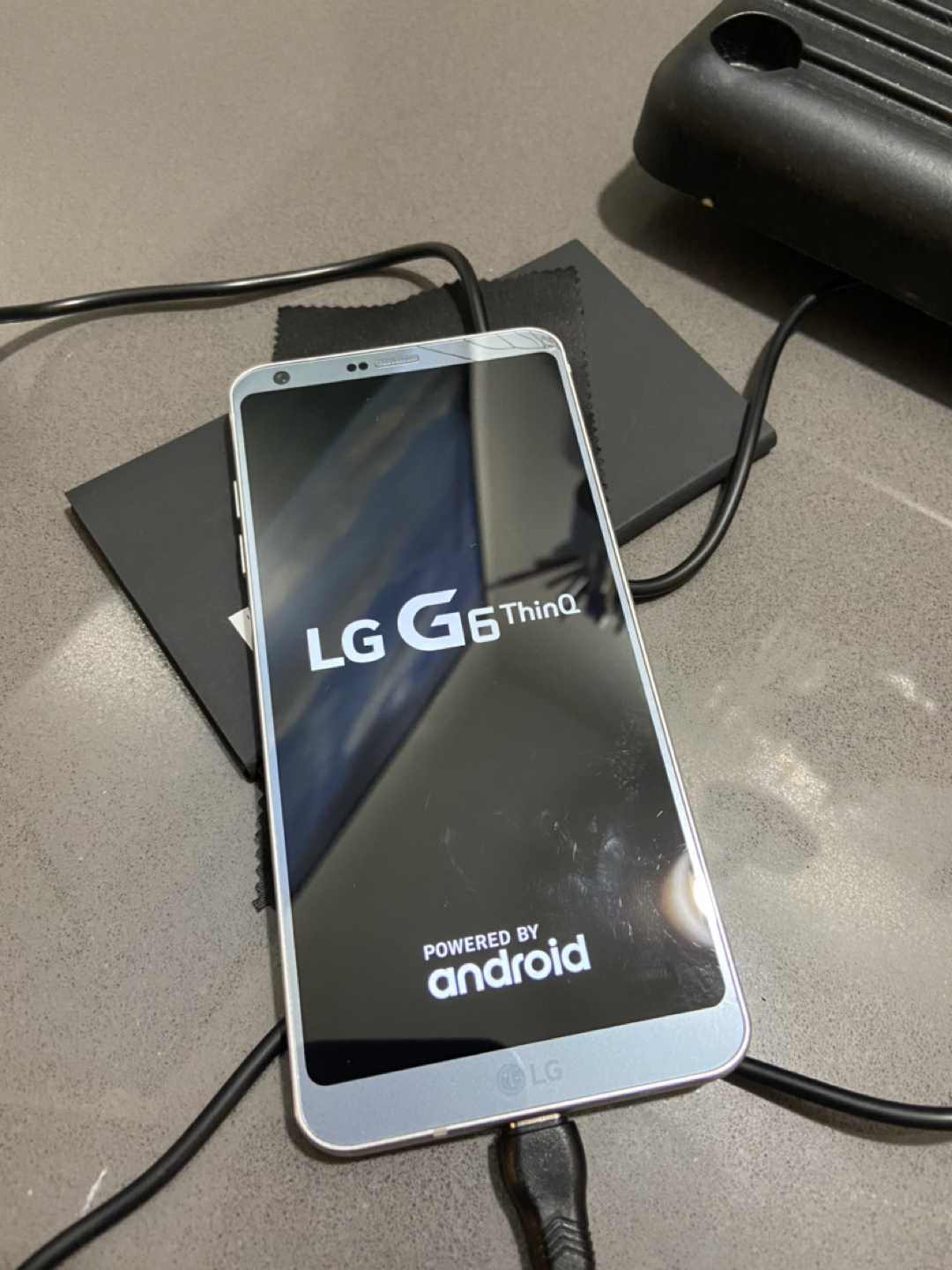 LG Phone G6 - photo 4
