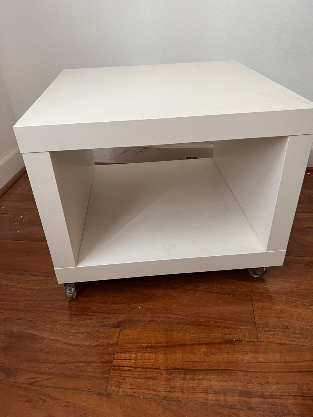 IKEA white side table with wheels - photo 2