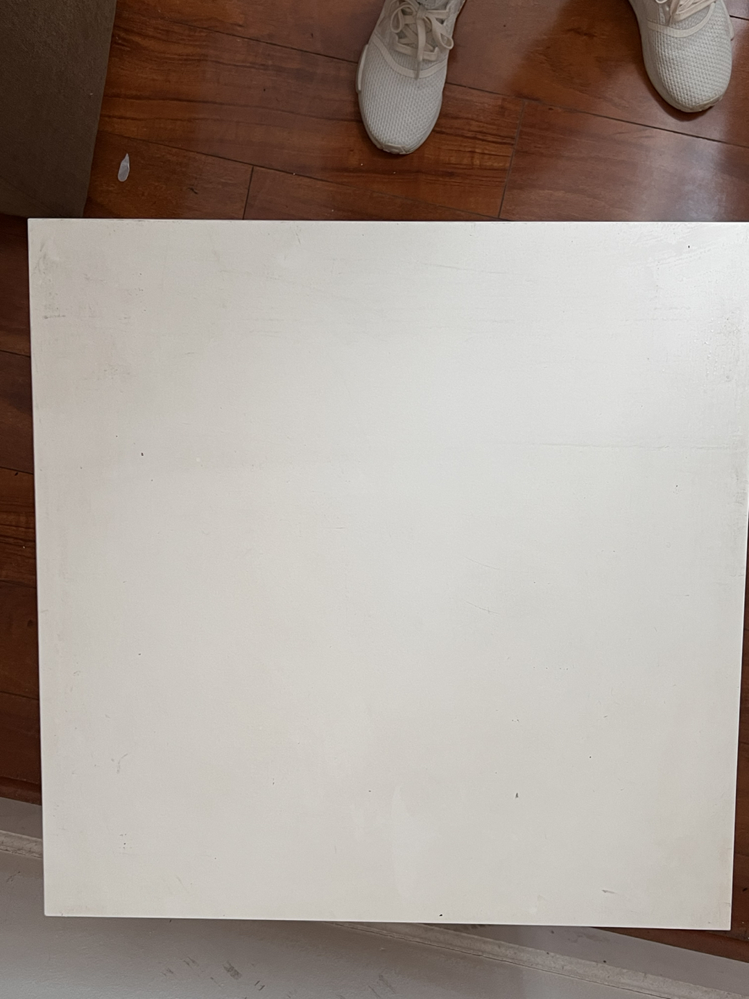 IKEA white side table with wheels - photo 4