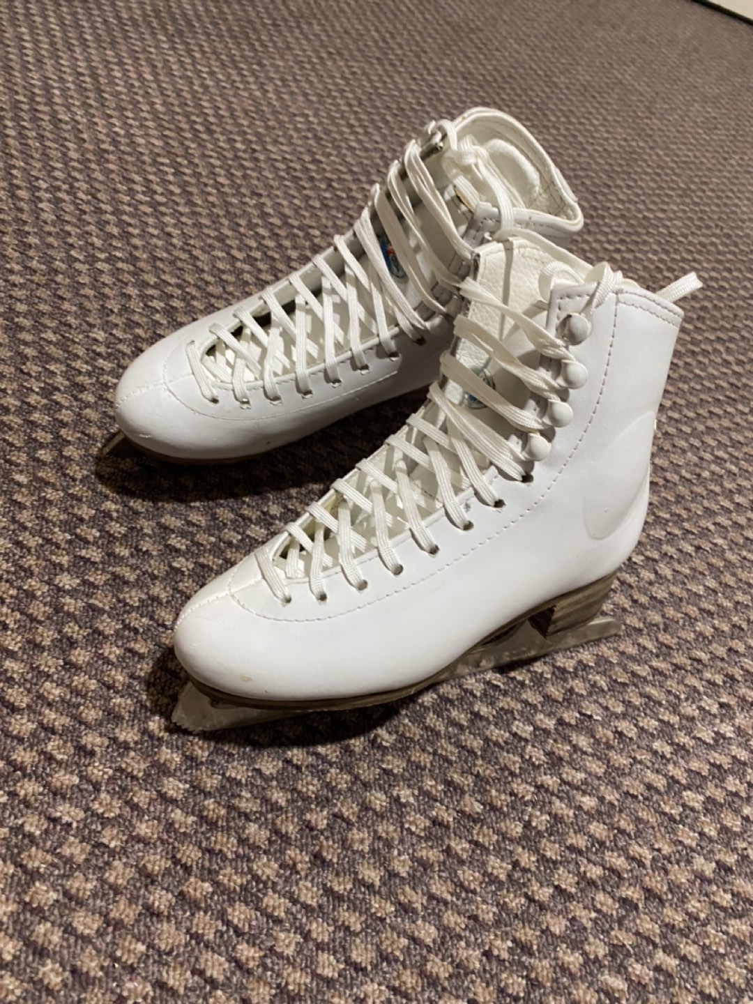 Skate shoes (Kid’s size 9) - photo 2