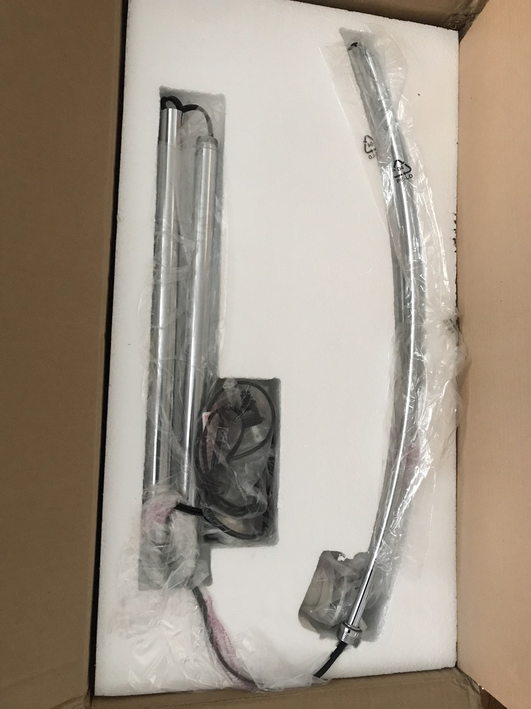 NEW floor lamp in a box from Wayfair - photo 4