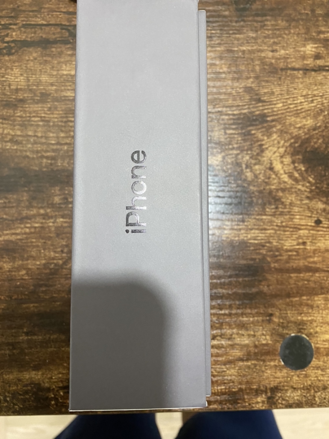 Iphone 8- 64 gb- great condition - photo 2