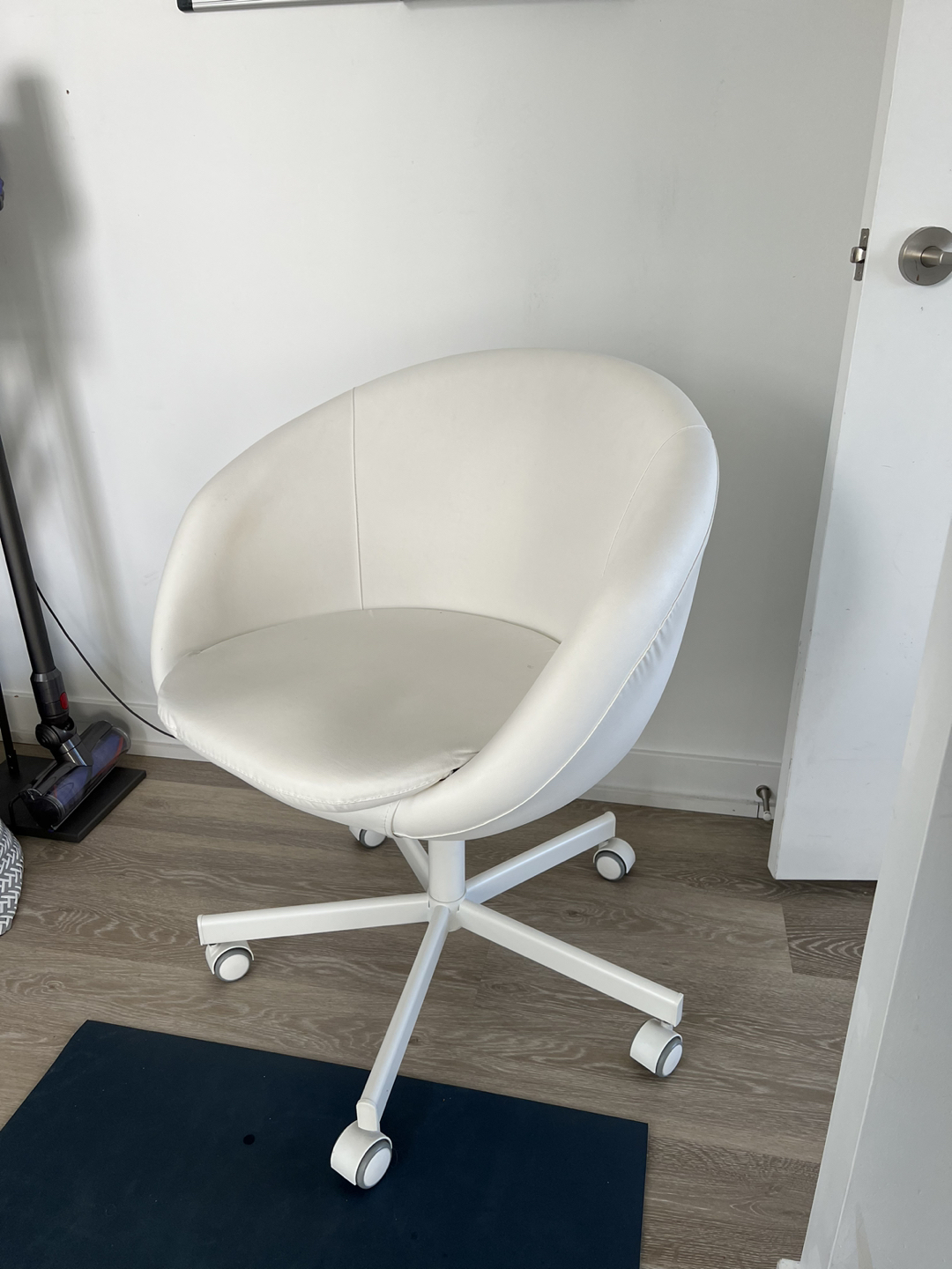 Office Chair super comfortable thumbnail