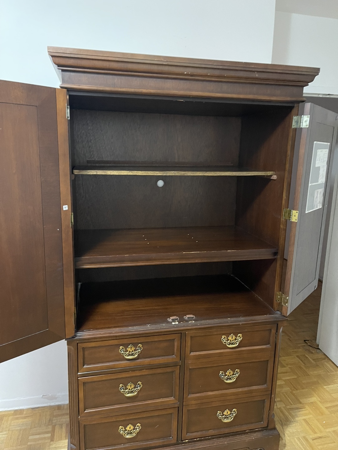 Hardwood Wardrobe - photo 2