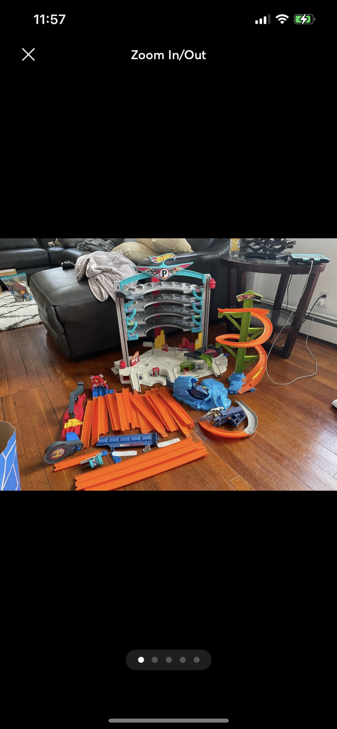 Vintage hot wheels garage thumbnail