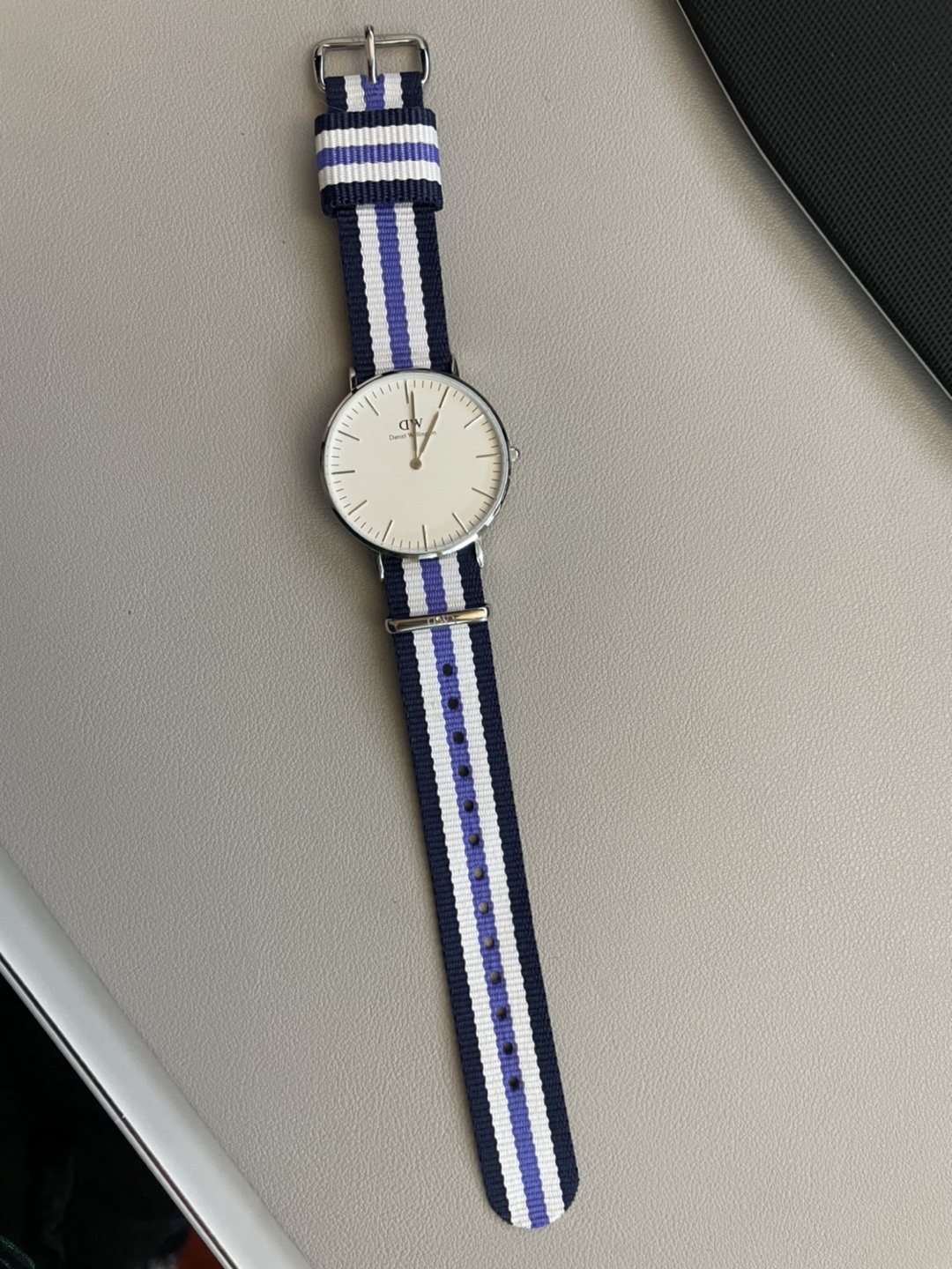 DW watch $100 thumbnail