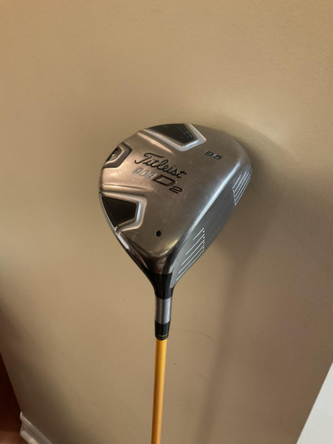 Selling Men’s - Titleist 909 D2 (9.5) Driver thumbnail
