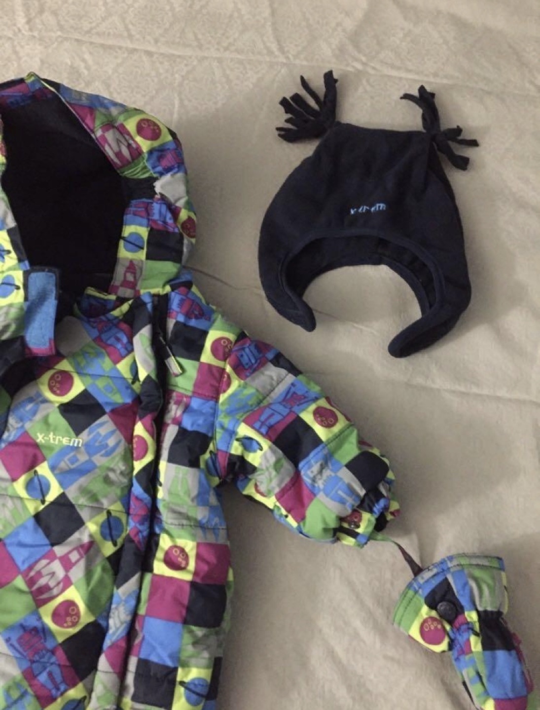 Baby Puffer Snow Suit image indicator(4)