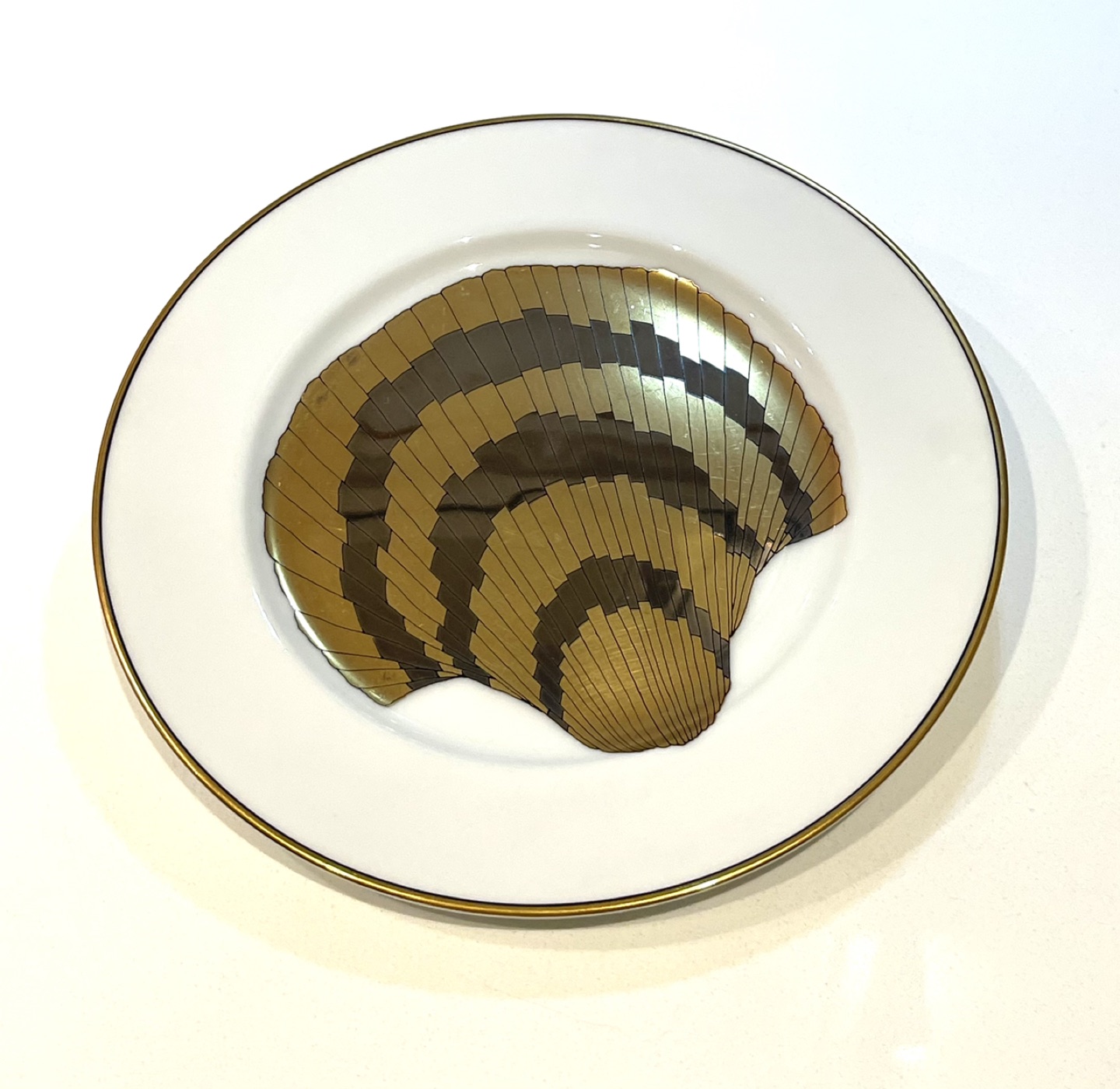 FITZ & FLOYD Coquilles combinees set of 12 plates image indicator(4)